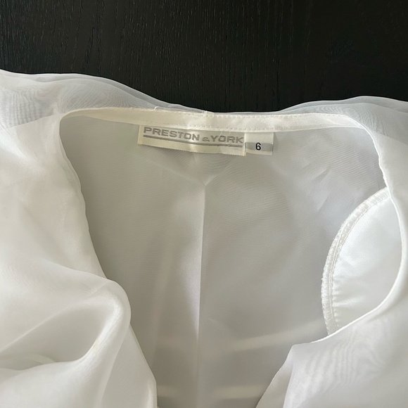 Preston & York ruffles blouse (size 6) - Picture 4 of 5